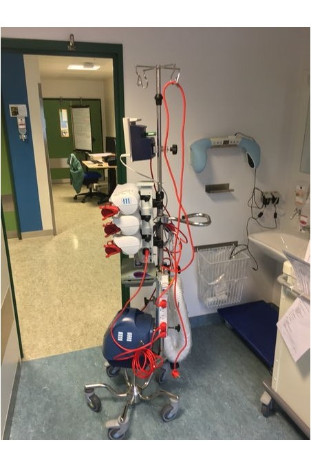 4 stærke kroge, dropstativ. JB 190-00-08 af JB Medico