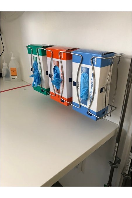 Handske og Wet Wipe holder, rustfast fjedertråd, JB 800-00-00 af JB Medico