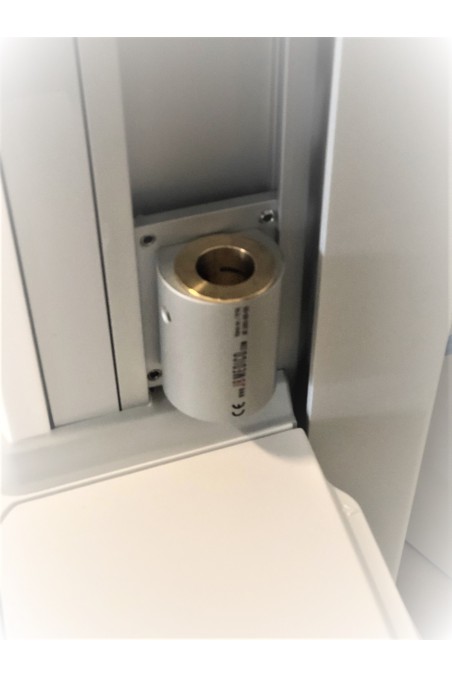 GCX-rail bracket with FIXING DEVICE, Ø20 mm bushing hole, JB 820-625-20 by JB Medico