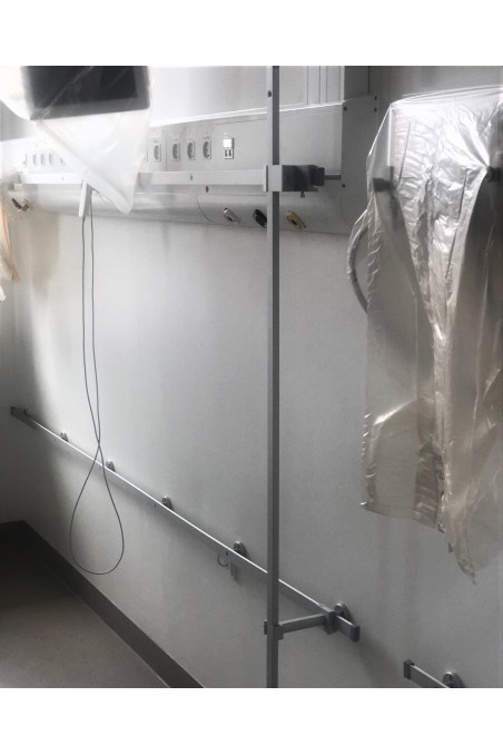 Vægbeslag, aluminium til 2 typer kulisseskinner, JB 400-00-00 af JB Medico