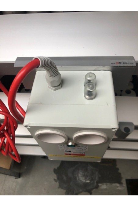 Rail Clamp, an extra-wide model, is locked using four grub screws, JB 176-00-180 by JB Medico