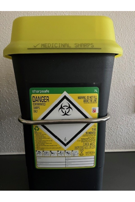 Kanyleboksholder, firkantet, 143x176mm, rustfast stål, JB 165-00-00 af JB Medico